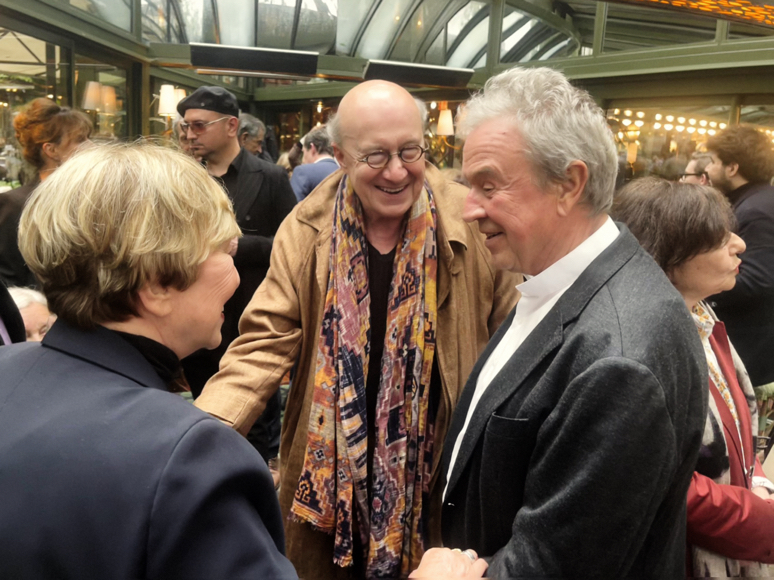 Julia Kristeva, Olivier Betourné, Antoine Gallimard, Colette Fellous,
Nathalie Léger, G.K. Galabov Julia Kristeva, Olivier Betourné, Antoine Gallimard, Colette Fellous,
Nathalie Léger, G.K. Galabov