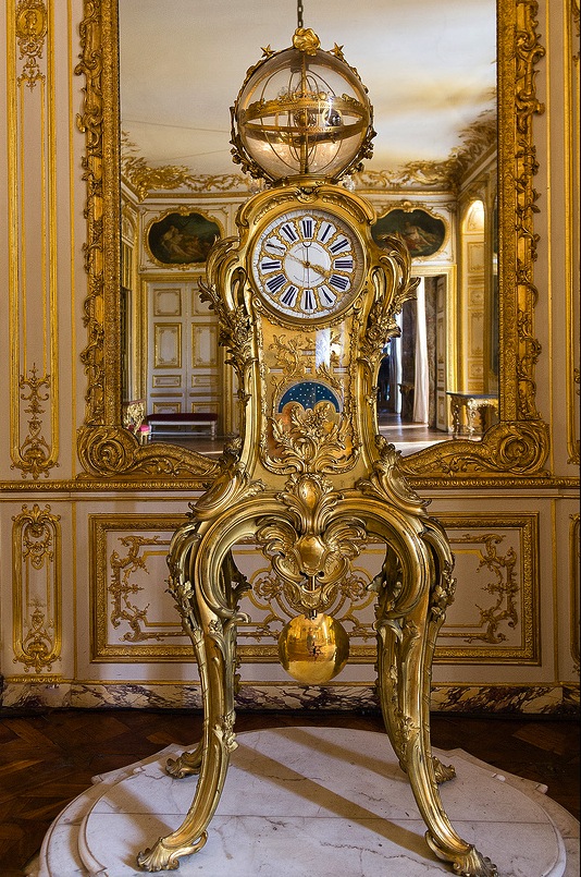 L' horloge astronomique conçue par Claude-Siméon Passemant au XVIIIe siècle. Versailles.