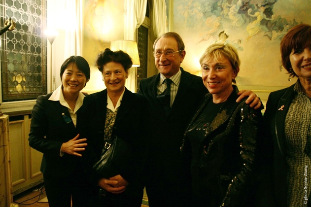 Prix Simone de Beauvoir Guo Jianmei Bertrand Delanoe Julia Kristeva photo Sophie Zhang